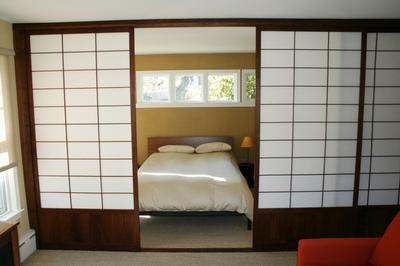 Northampton Roe Ave Master Bedroom with Shoji